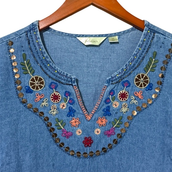 Passport Medium Denim Embroidered Beaded Boho Top Split Neck 3/4 Sleeve - Picture 2 of 7